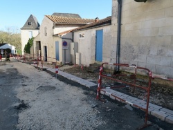 travaux place des Halles en novembre 22 (2).jpg